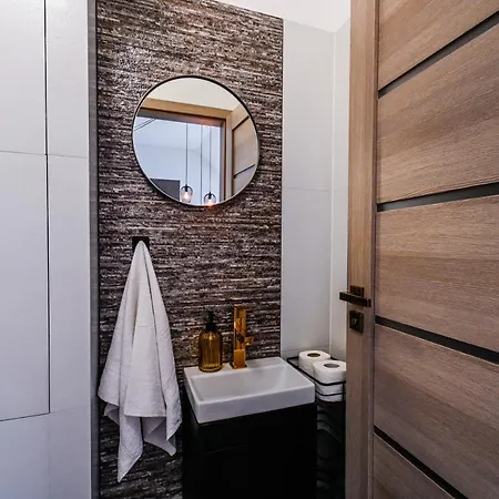 Luxury In The Center
