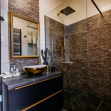 דירה Luxury Loft Modern And Elegant *